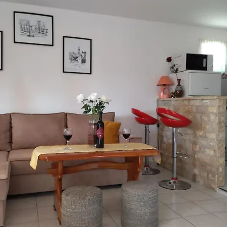 With Parking Space - 24546 Rogoznica (Sibenik-Knin)