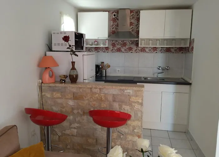 With Parking Space - 24546 Rogoznica (Sibenik-Knin)